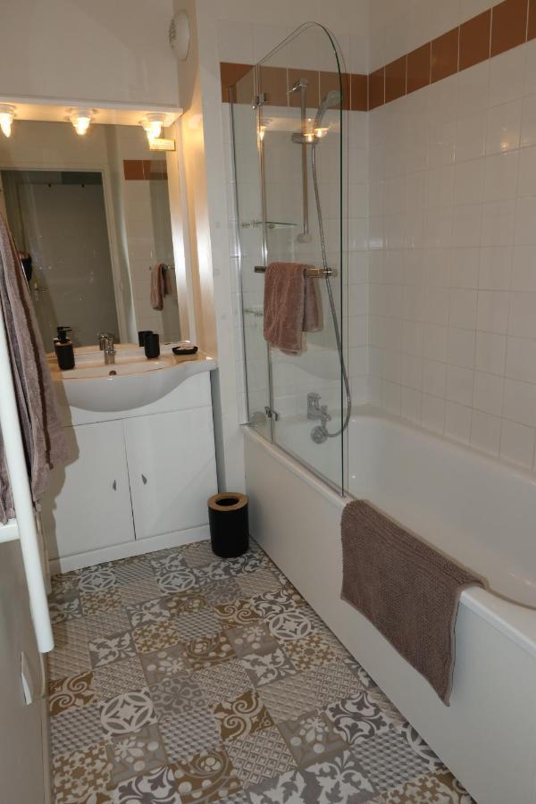 Équemauville Charmant 2 Pieces Proche D Honfleur, Piscine En Saison, Parking Gratuit, Wifi מראה חיצוני תמונה